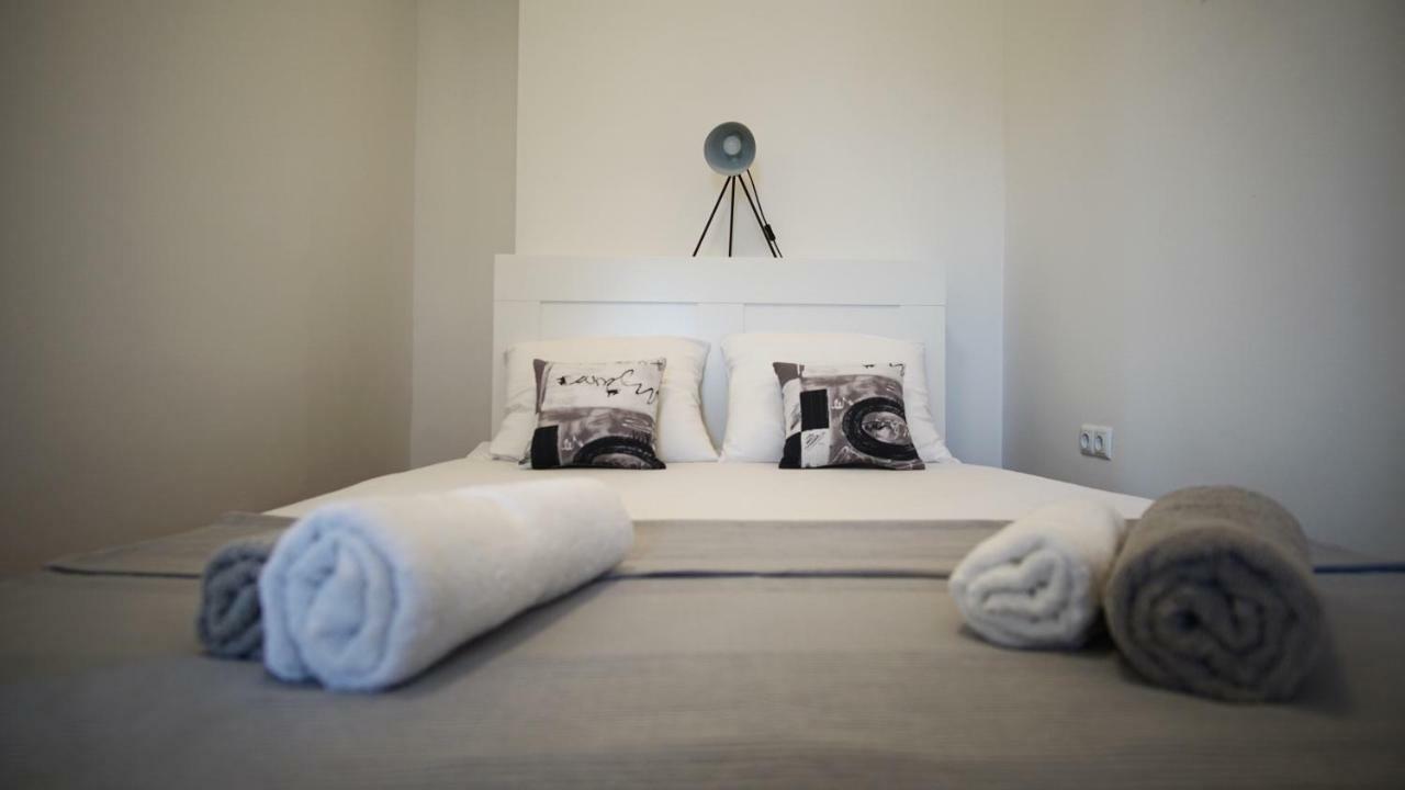 Apartmani Laura Traù Esterno foto
