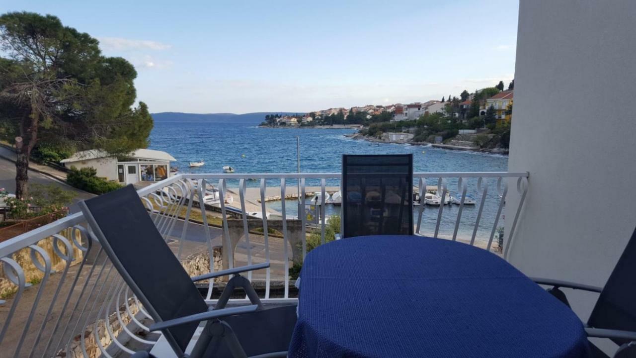 Apartmani Laura Traù Esterno foto