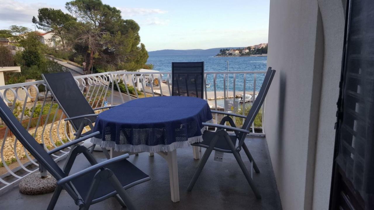 Apartmani Laura Traù Esterno foto